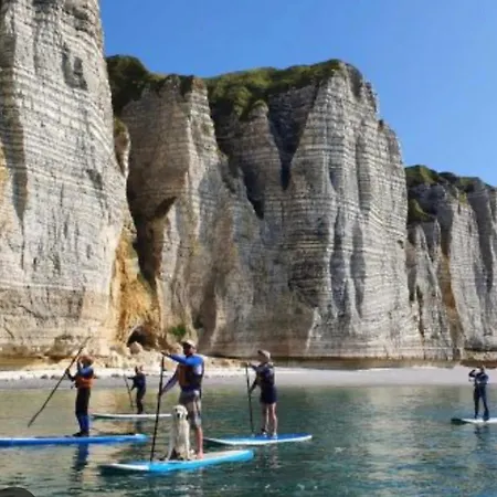 Les Pieds Dans L Eau
