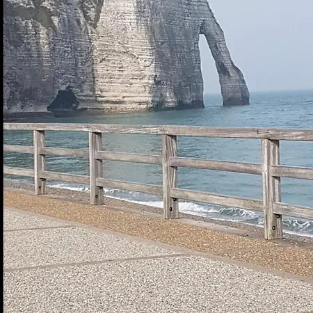 Les Pieds Dans L Eau Lägenhet Étretat